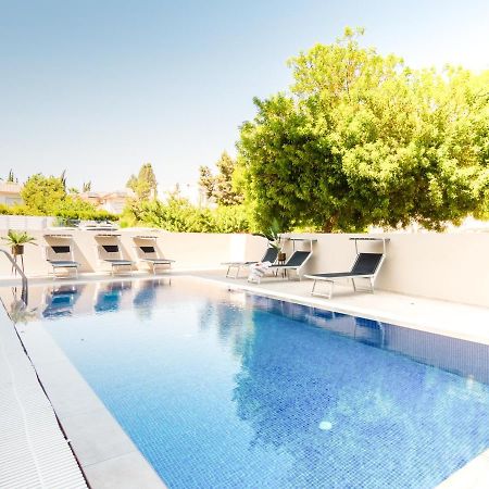 Sanders Evolution Apartment Limassol Ngoại thất bức ảnh