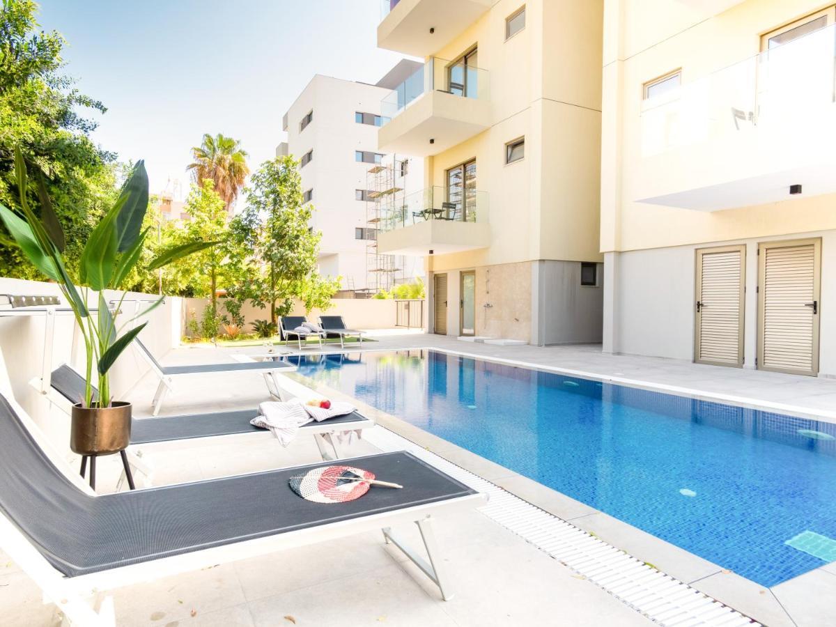 Sanders Evolution Apartment Limassol Ngoại thất bức ảnh