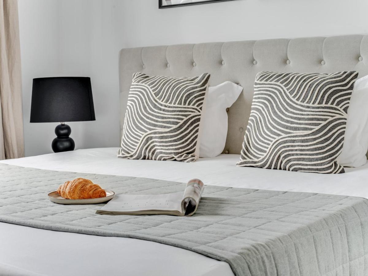 Sanders Evolution Apartment Limassol Ngoại thất bức ảnh